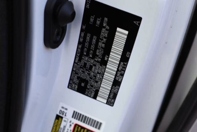 Used 2023 Toyota Sienna XSE w/ XSE Plus Package FWD image 30