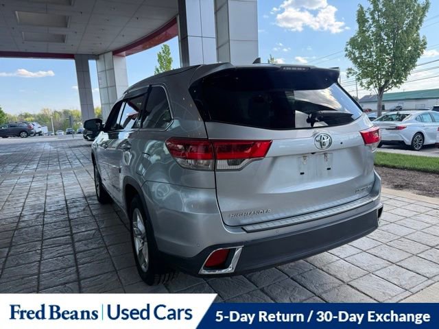 Used 2019 Toyota Highlander Limited AWD/4WD image 10