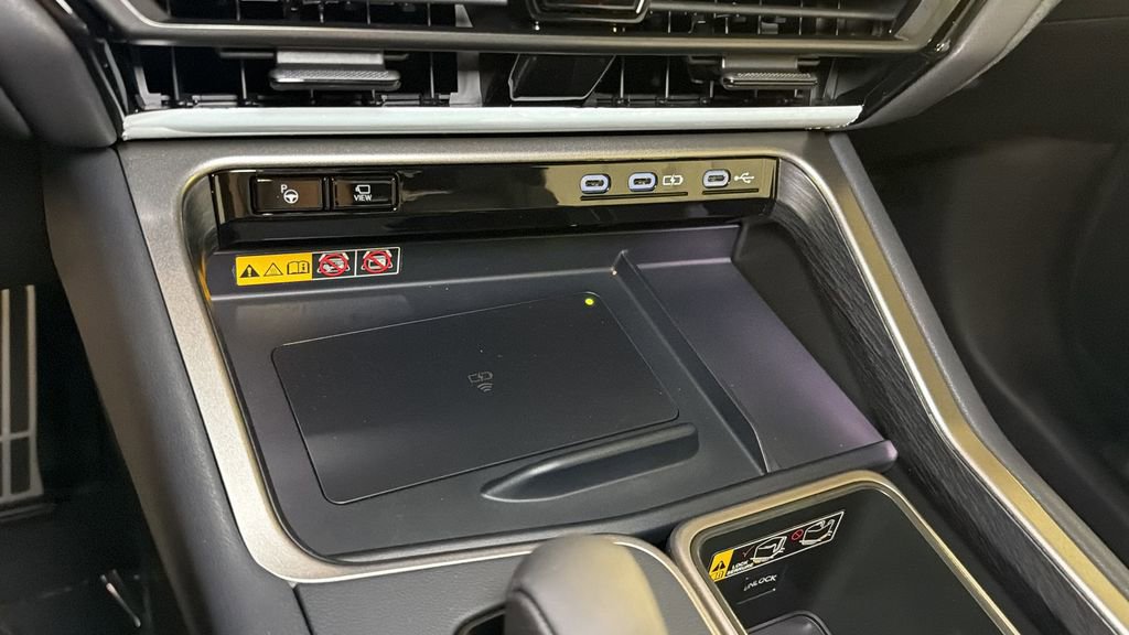 New 2026 Lexus TX 500h AWD image 23