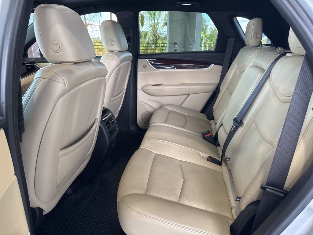 Used 2018 Cadillac XT5 Premium Luxury image 17