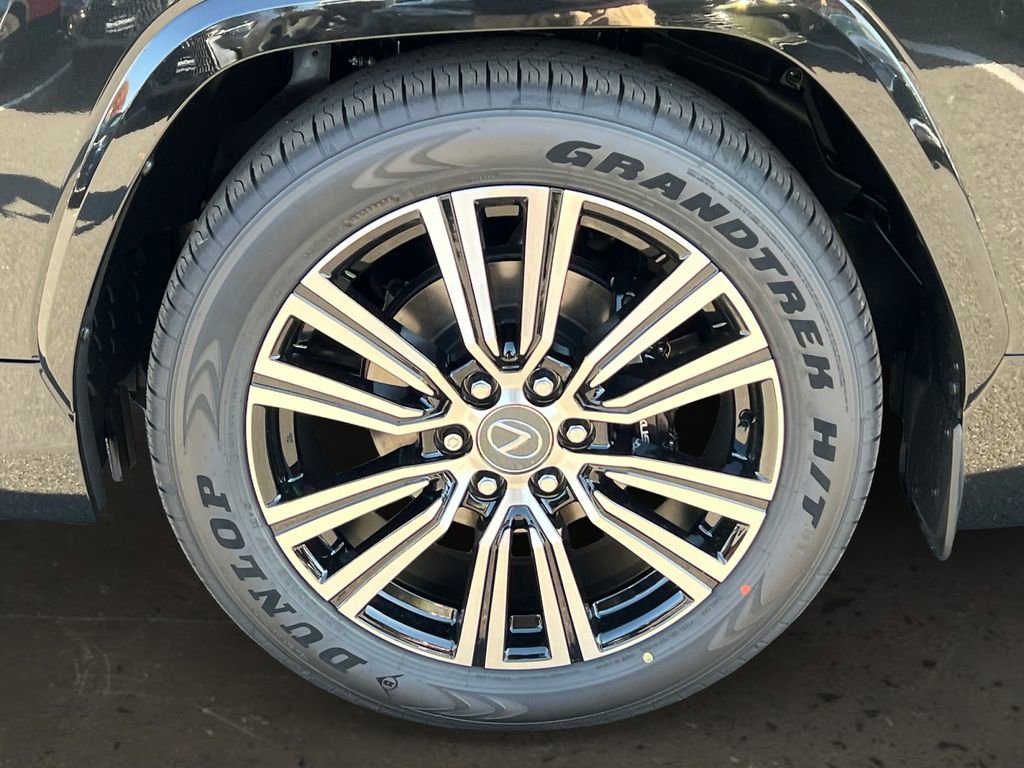 New 2025 Lexus LX 600 4WD w/ Luxury Package image 25