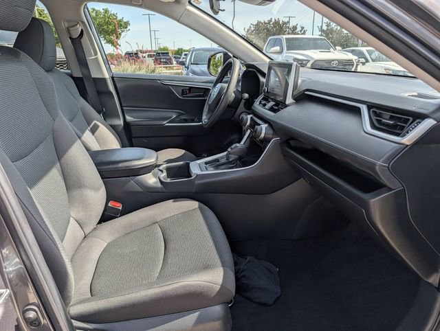 Used 2023 Toyota RAV4 LE FWD image 29