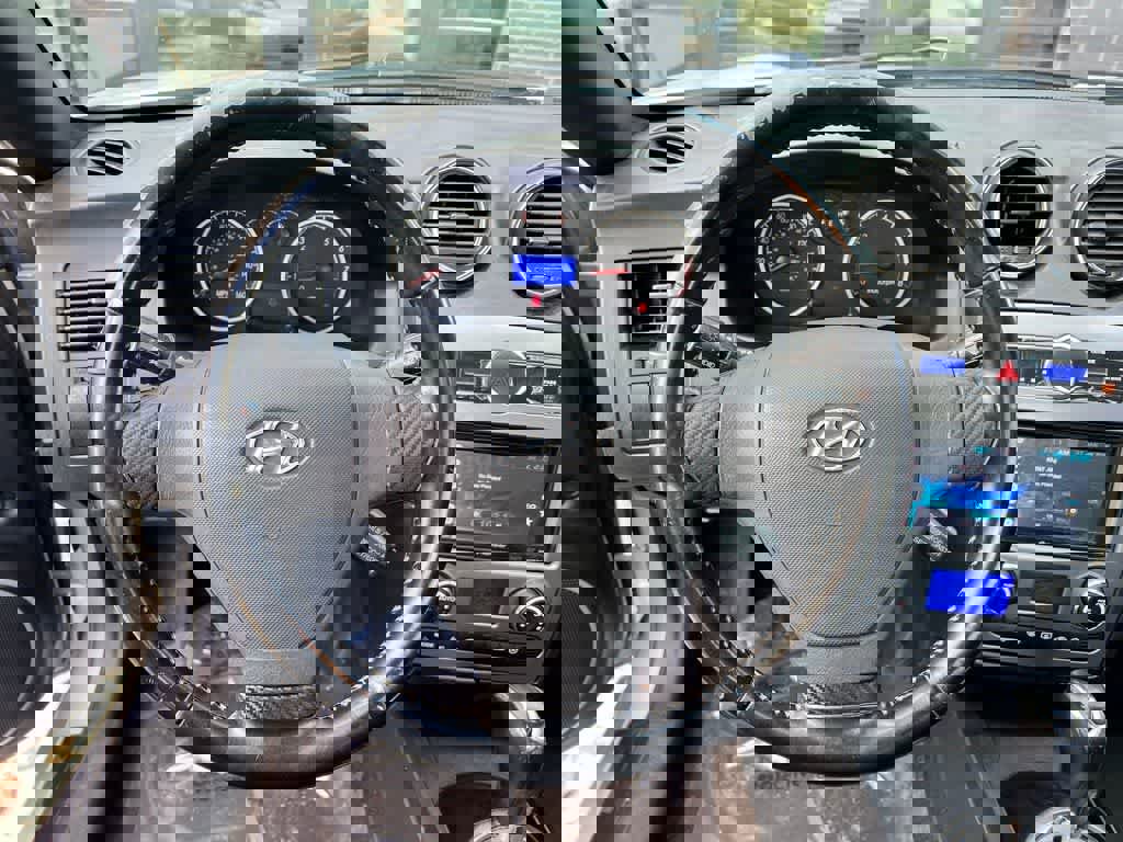 Used 2008 Hyundai Tiburon GT image 25