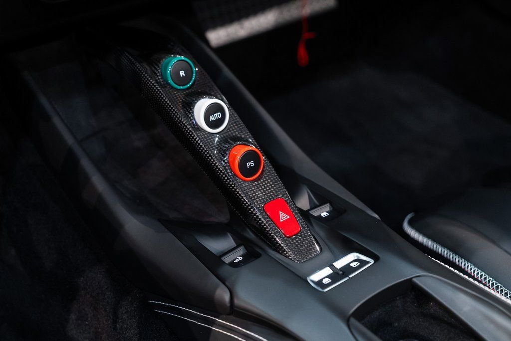 Certified 2022 Ferrari 812 GTS image 38