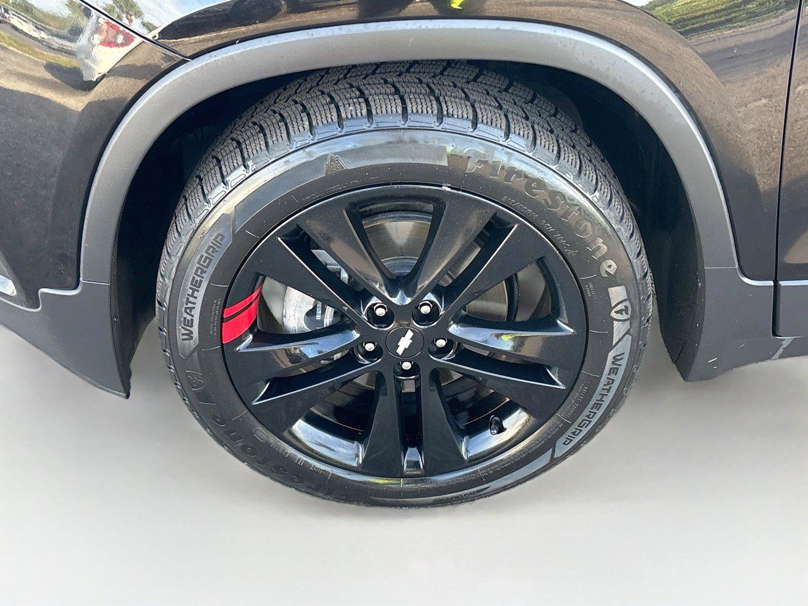 Used 2020 Chevrolet Trax LT w/ Redline Edition FWD image 28