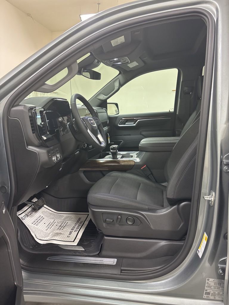 New 2026 GMC Sierra 1500 Elevation w/ Preferred Package image 9