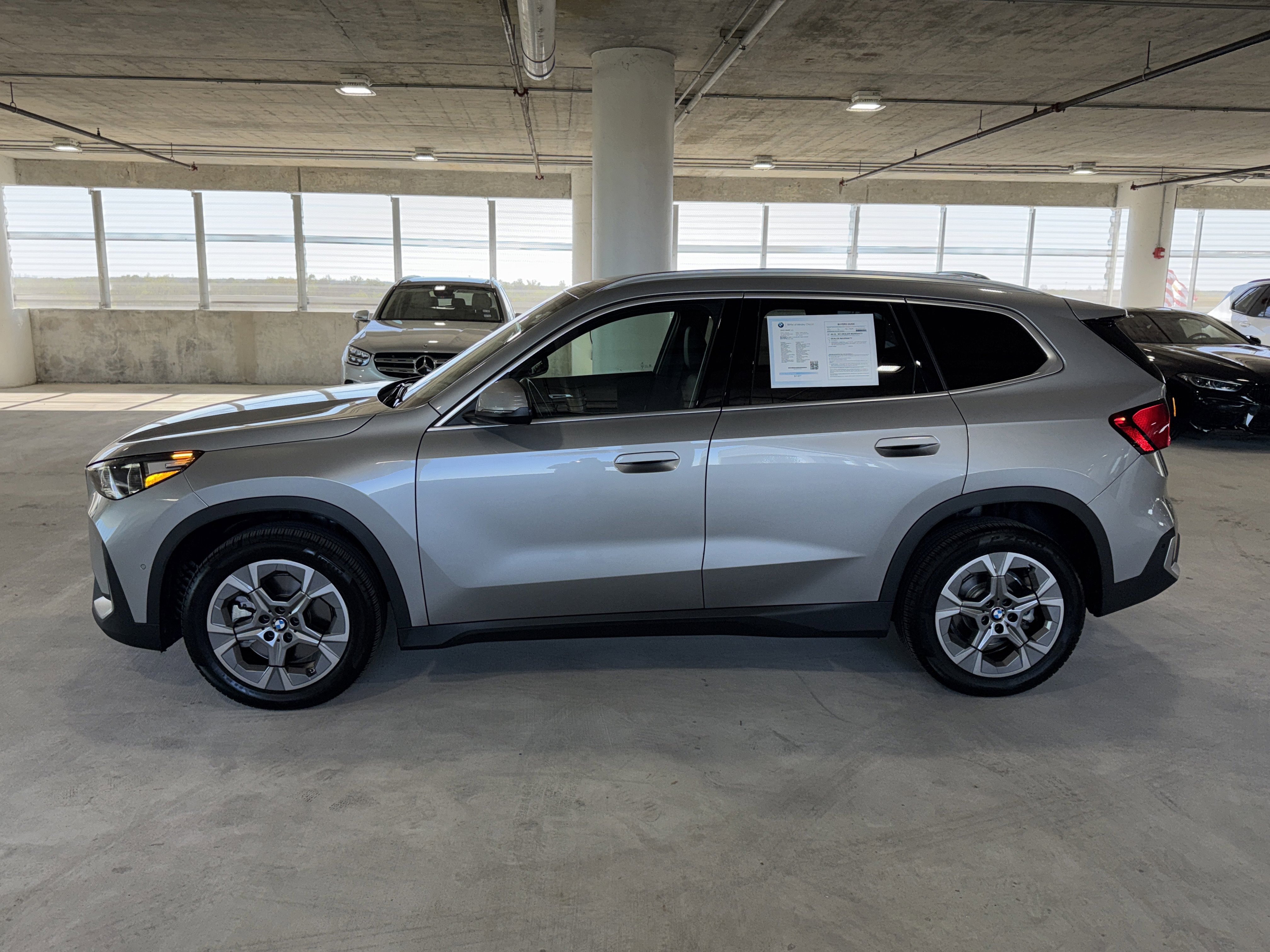 Used 2023 BMW X1 xDrive28i image 5