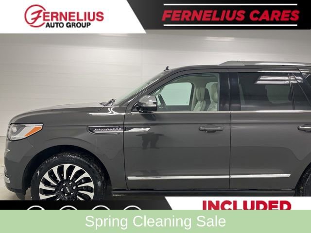 Used 2023 Lincoln Navigator Black Label AWD/4WD image 4