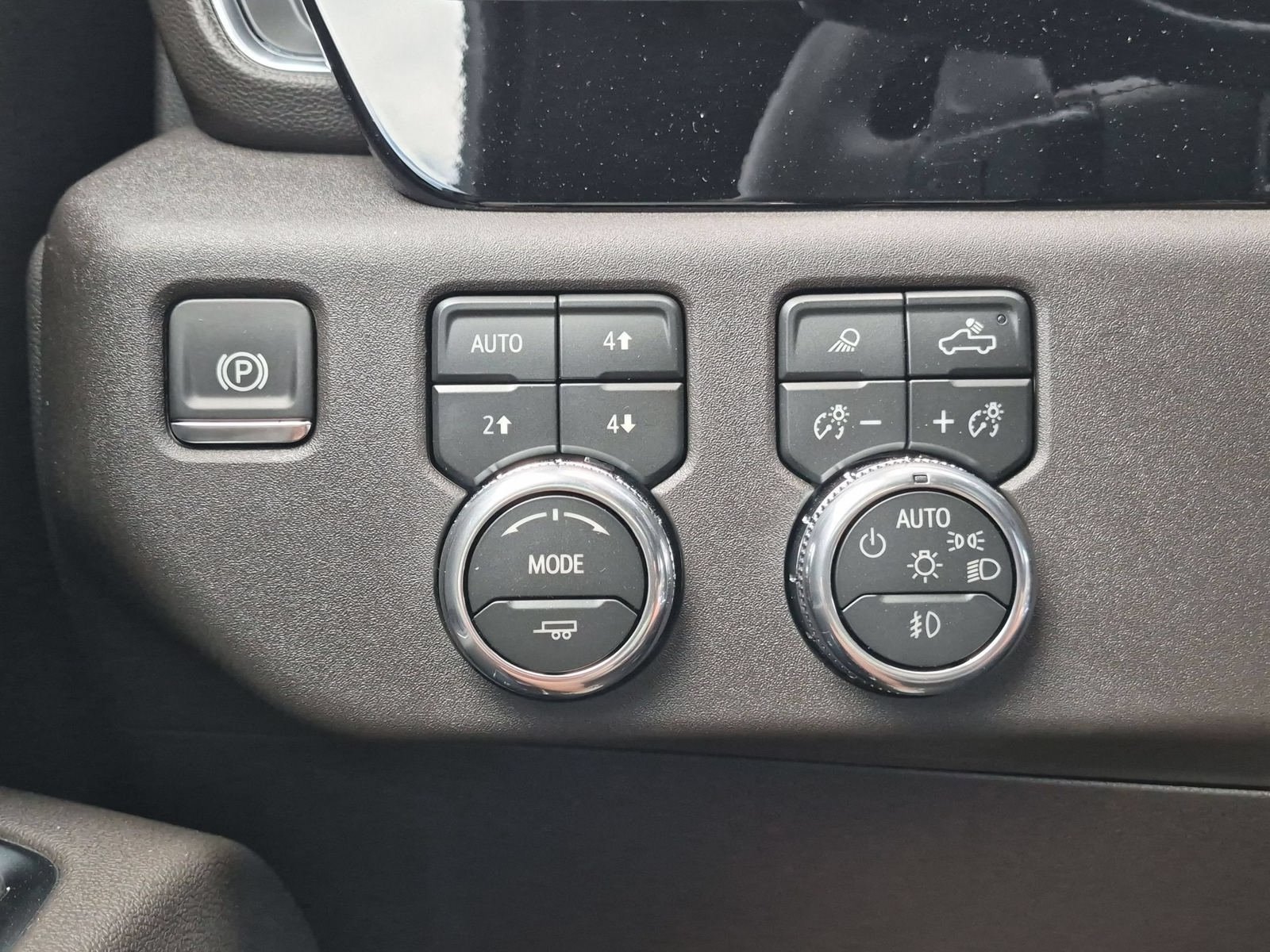New 2026 GMC Sierra 1500 SLT AWD/4WD image 16