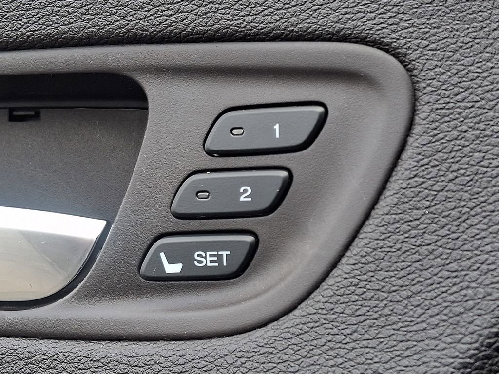 Used 2017 Acura MDX SH-AWD w/ Tech & Entertainment image 27