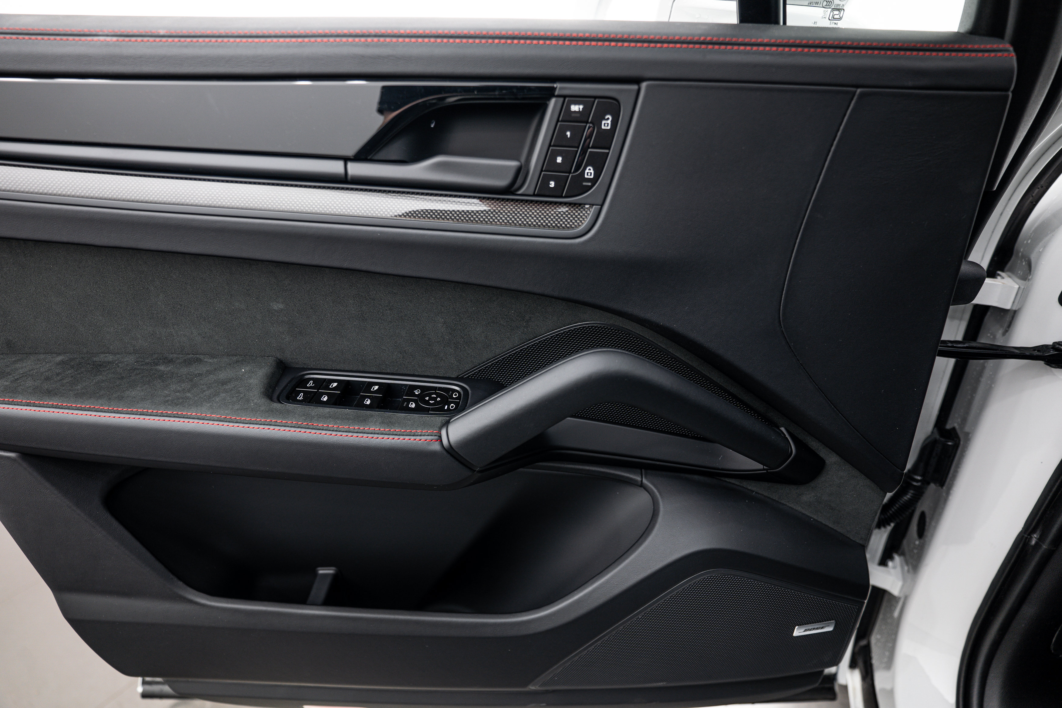 New 2026 Porsche Cayenne GTS AWD/4WD image 19