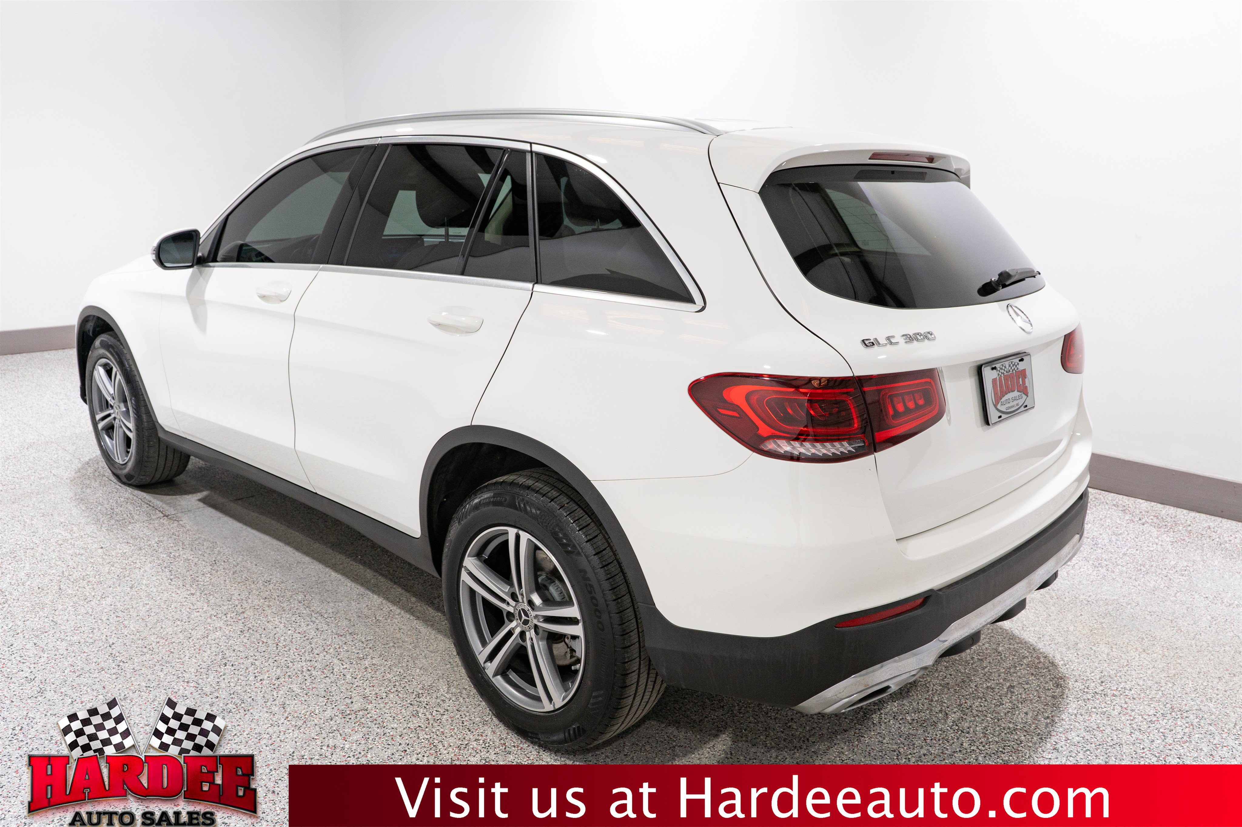 Used 2020 Mercedes-Benz GLC 300 image 3