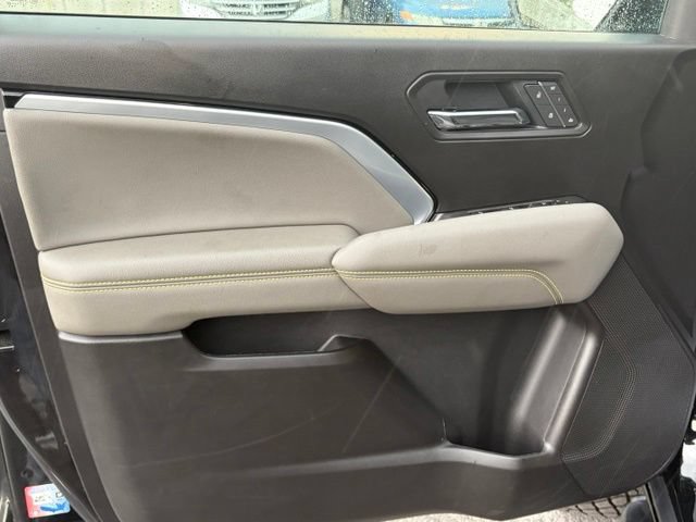 Used 2026 Chevrolet Colorado ZR2 AWD/4WD image 12