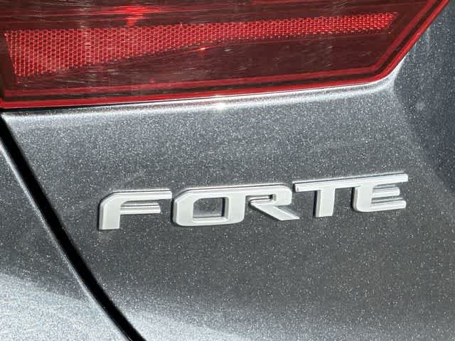 Used 2024 Kia Forte LXS w/ LXS Technology Package FWD image 24