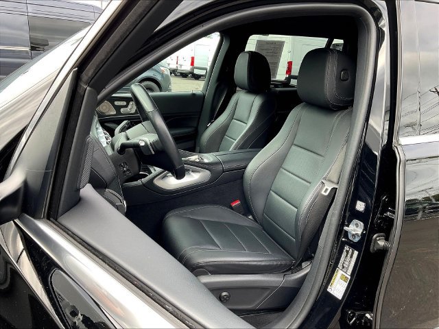 Certified 2024 Mercedes-Benz GLS 450 4MATIC image 23