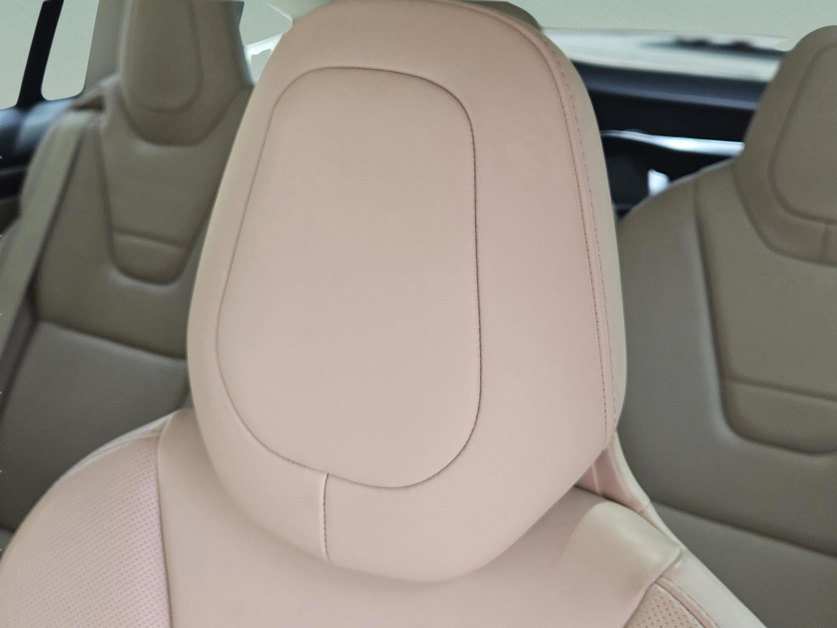 Used 2016 Tesla Model X 90D AWD/4WD image 11