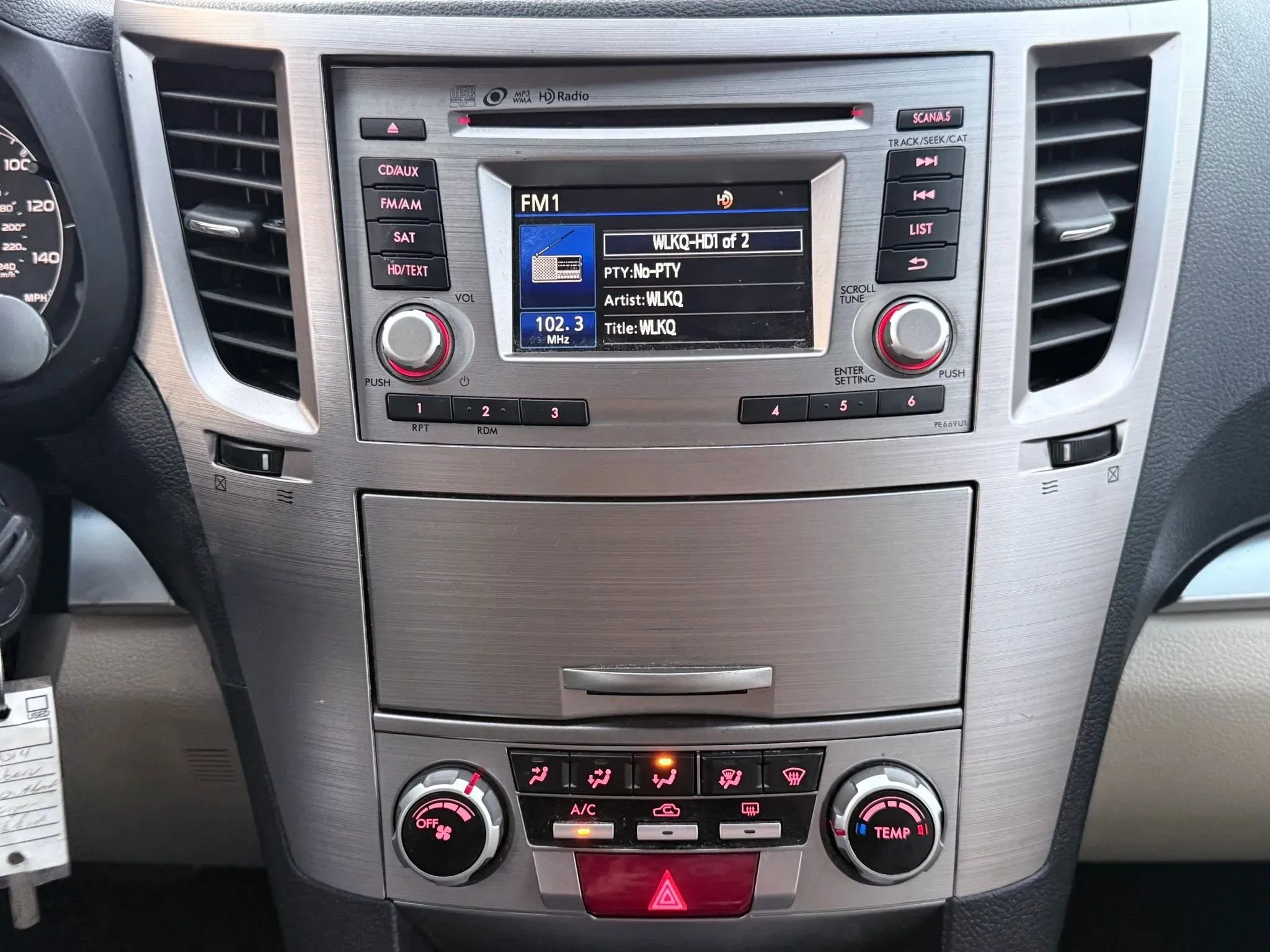 Used 2014 Subaru Outback 2.5i Premium AWD/4WD image 25