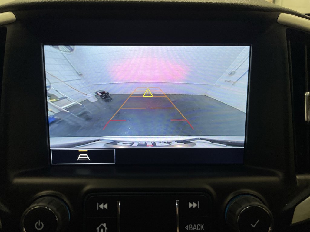 Used 2023 GMC Terrain SLT w/ LPO, Floor Liner Package FWD image 8