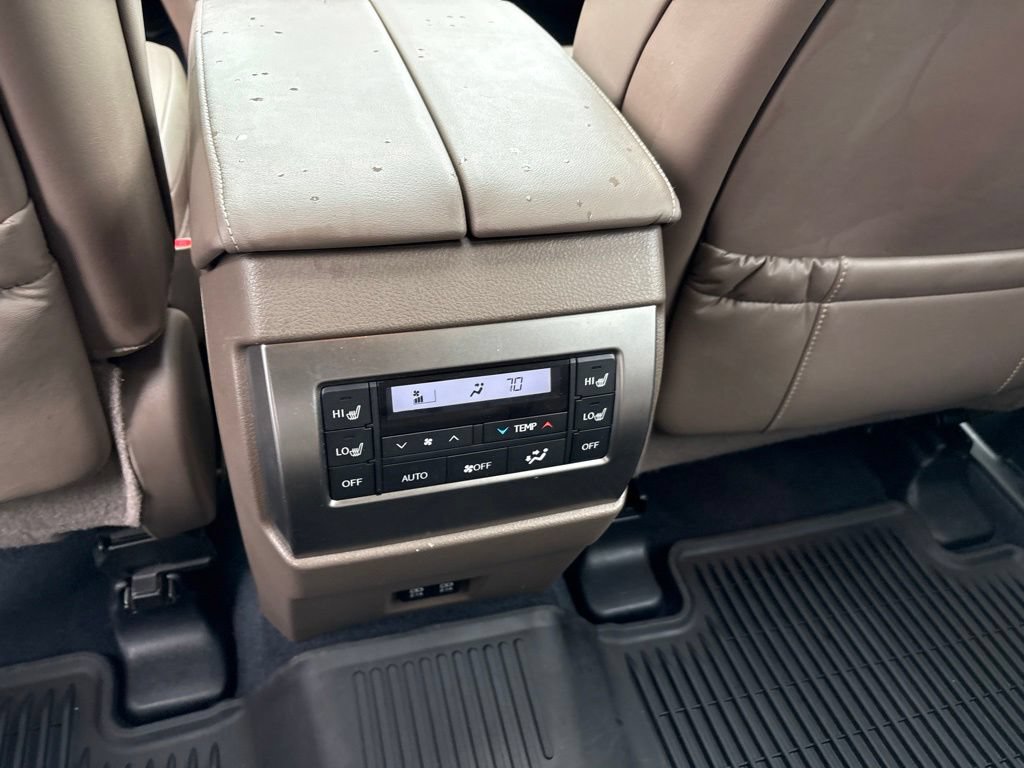 Certified 2022 Lexus GX 460 Luxury w/ Off Road Package AWD/4WD image 19