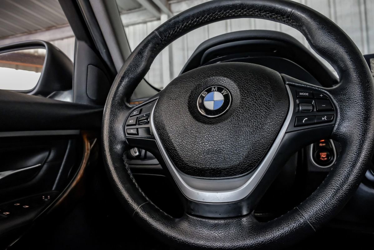 Used 2015 BMW 328i xDrive Sedan image 14