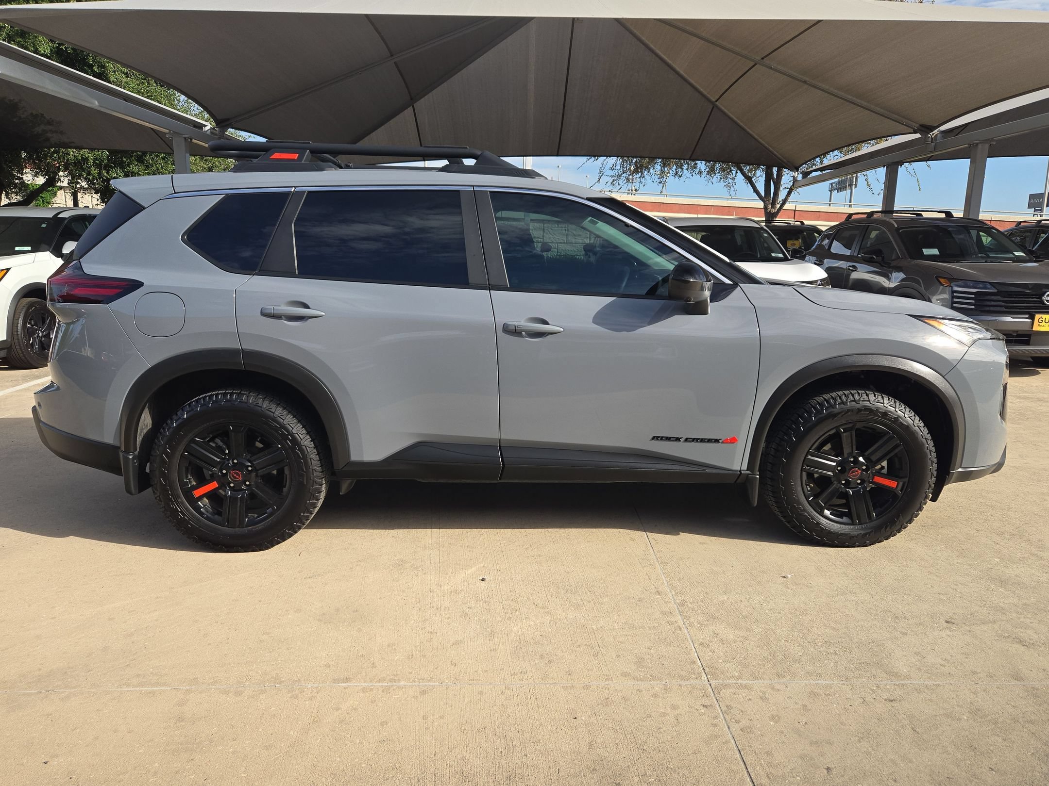 Certified 2026 Nissan Rogue SV AWD/4WD image 2