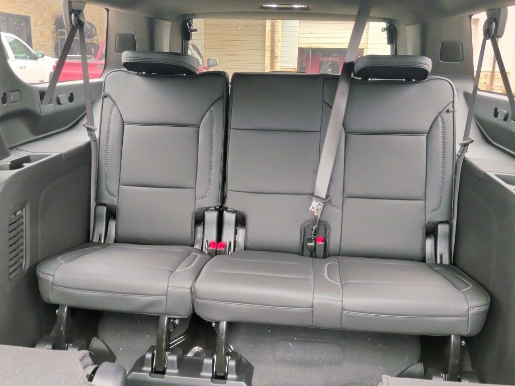 New 2026 GMC Yukon XL Denali w/ Sun & Power Step Package image 40