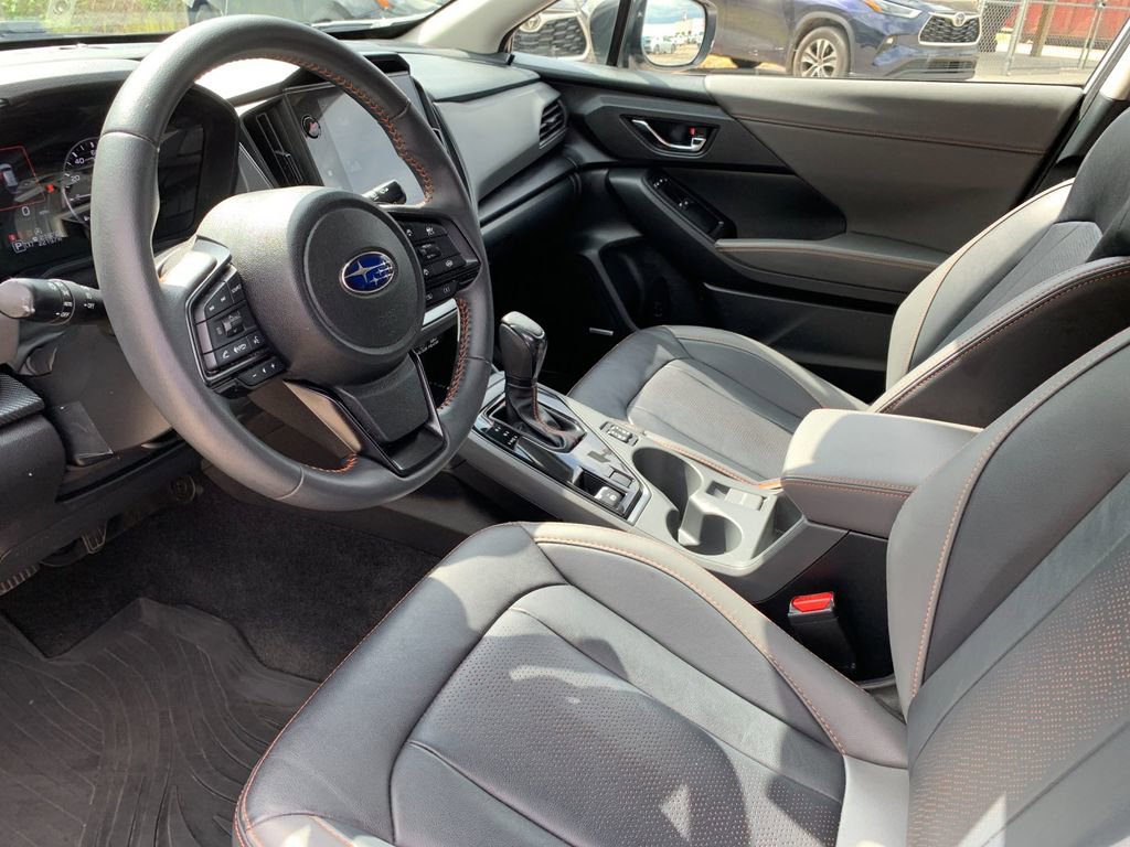 Used 2024 Subaru Crosstrek 2.5i Limited w/ Crosstrek Mirror Package AWD/4WD image 11