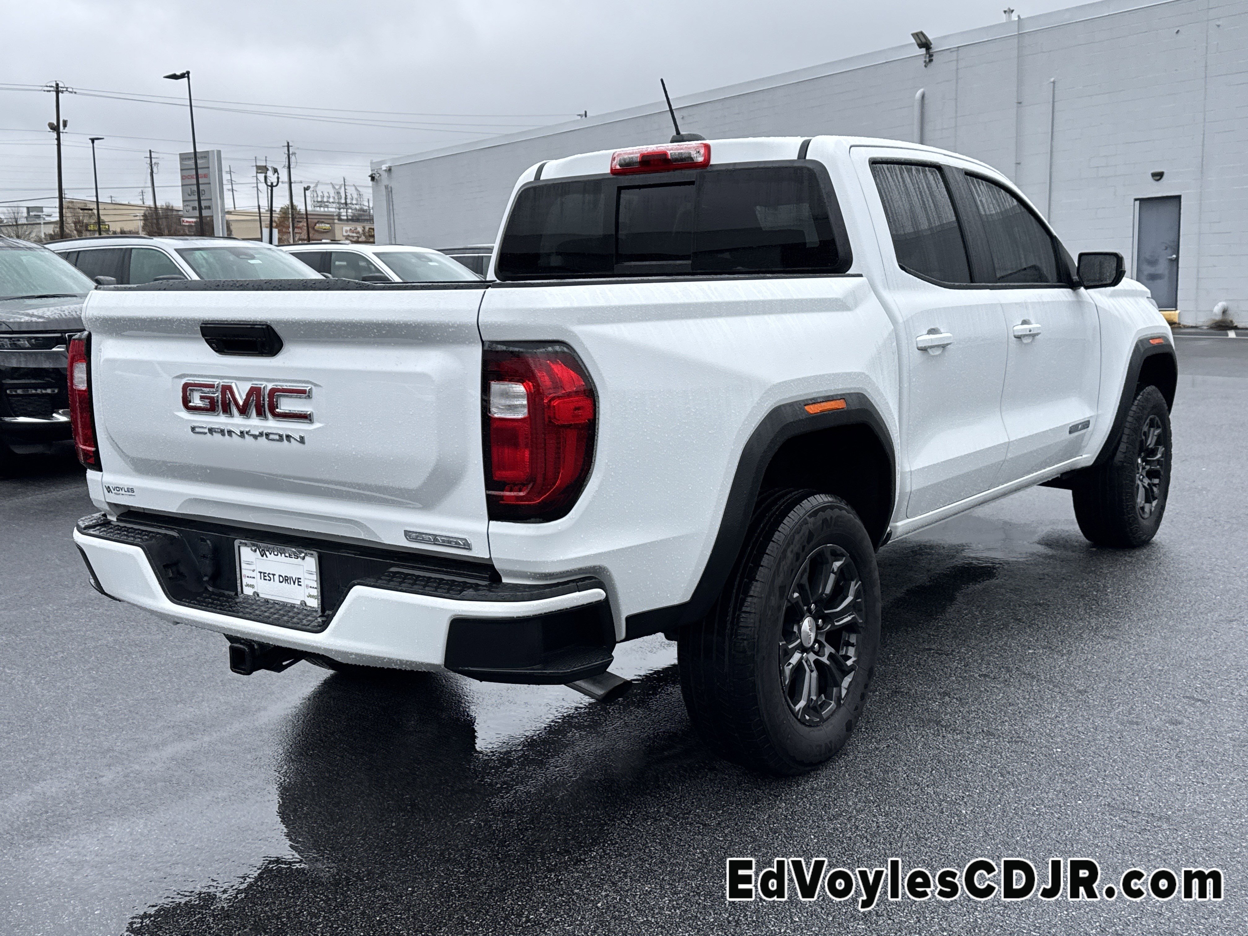 Used 2023 GMC Canyon Elevation w/ Convenience Package image 8