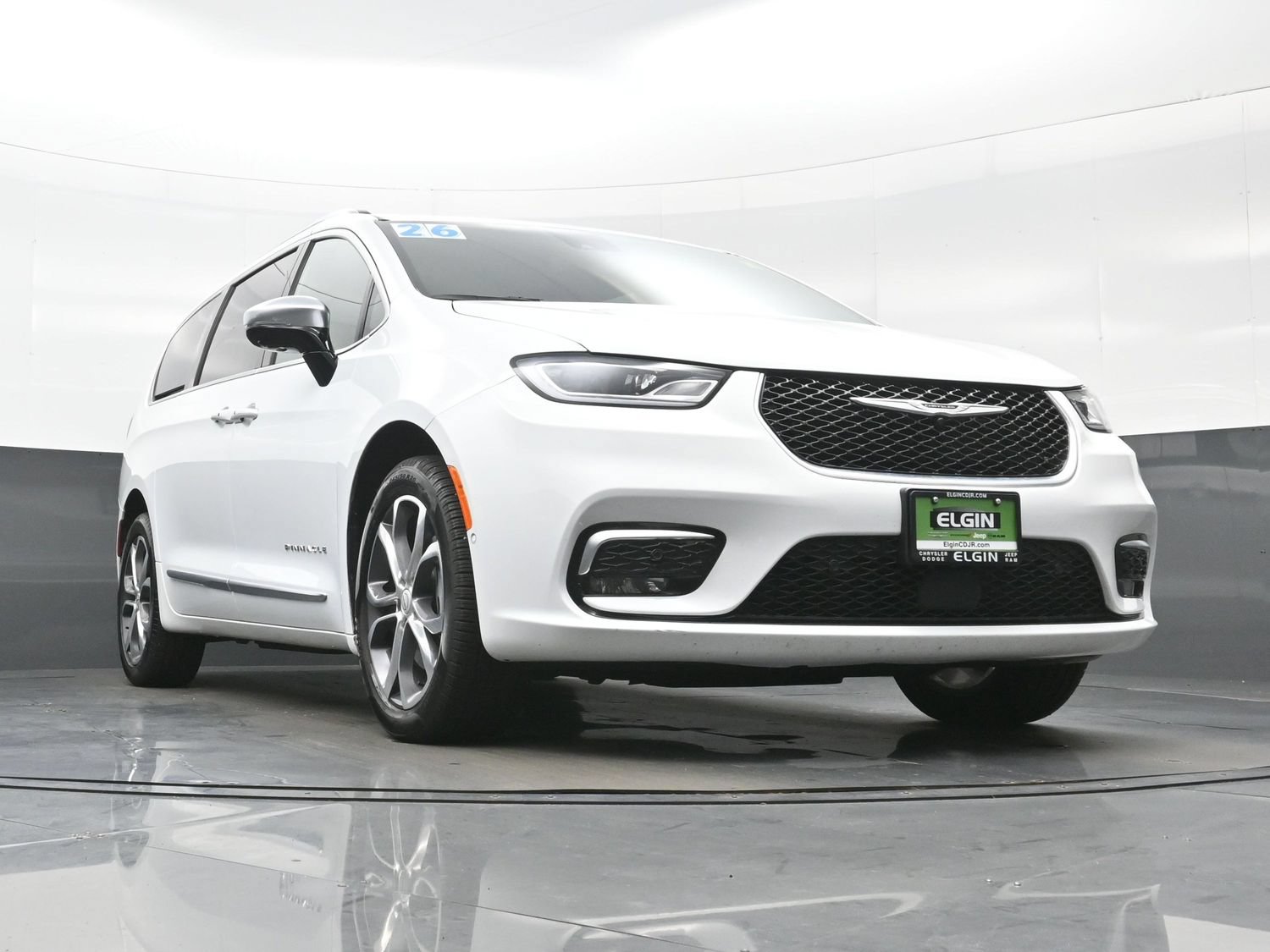 Used 2026 Chrysler Pacifica Pinnacle AWD/4WD image 38