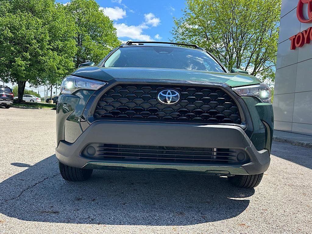 Certified 2023 Toyota Corolla Cross LE image 8