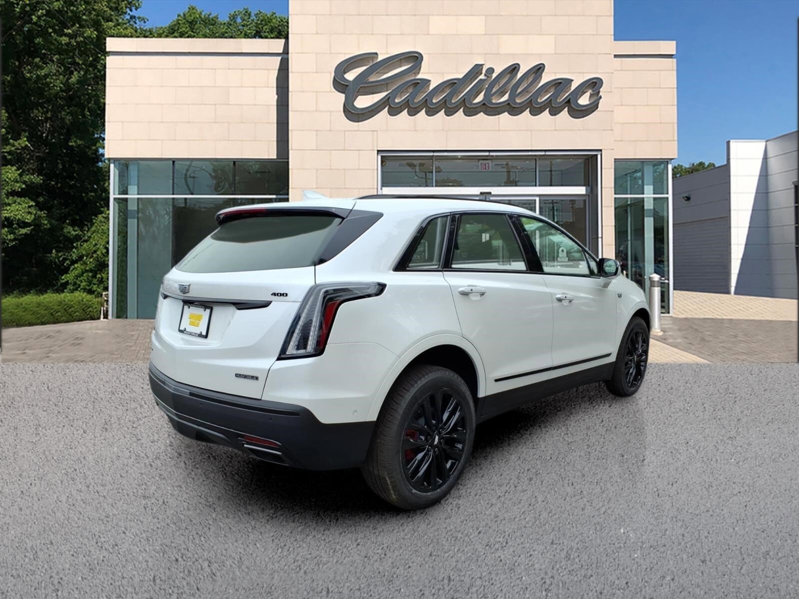 New 2026 Cadillac XT5 Sportv w/ LPO, Onyx Lite Package AWD/4WD image 5