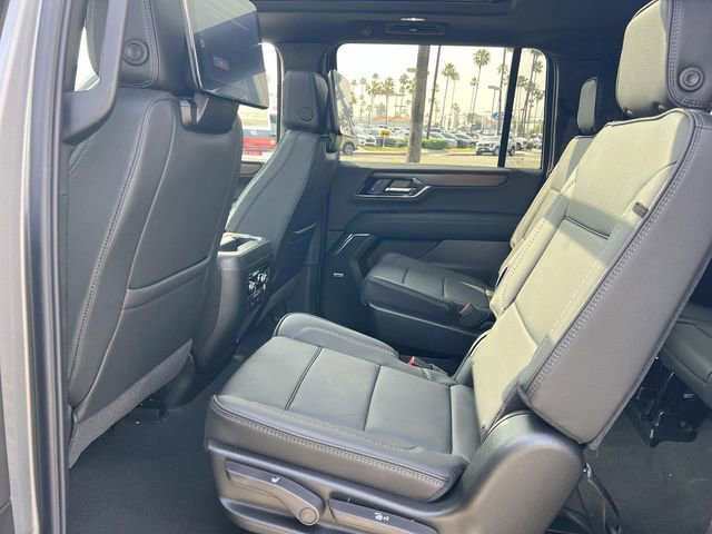 New 2026 GMC Yukon XL Denali w/ Denali Reserve Package image 27