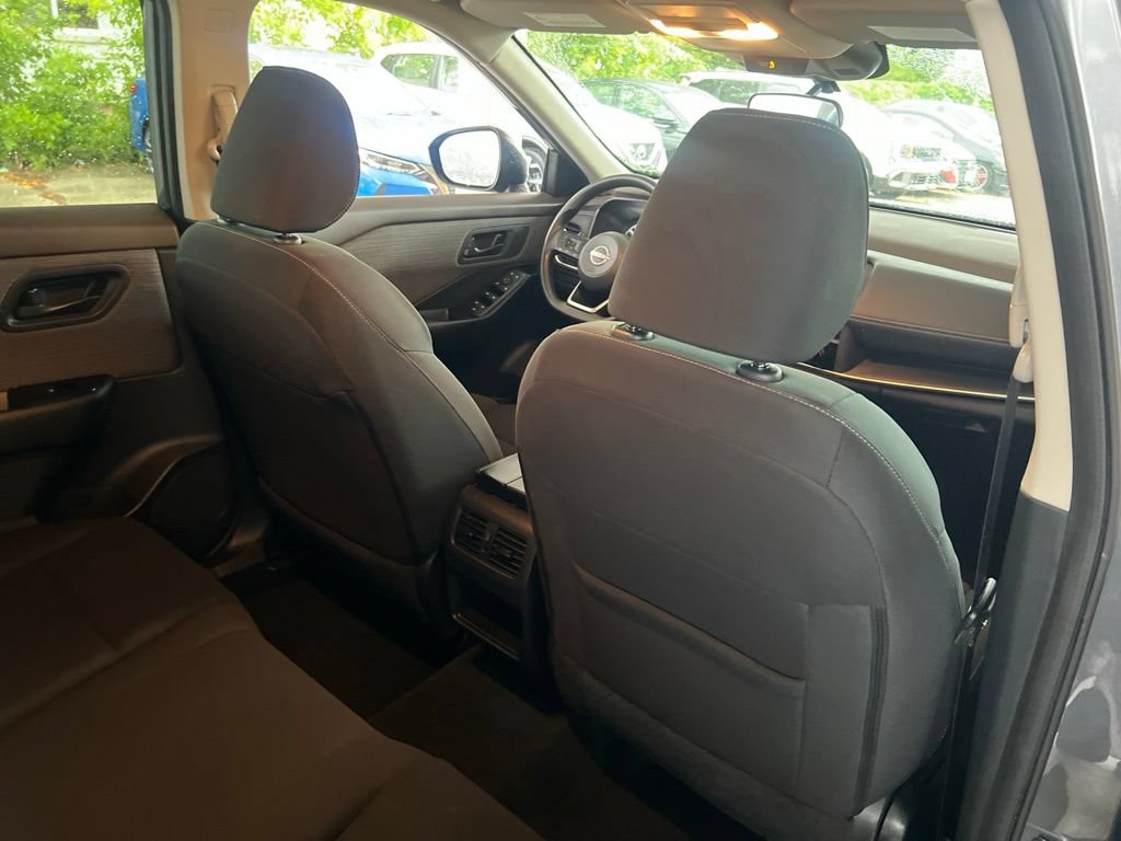 Certified 2023 Nissan Rogue S FWD image 15