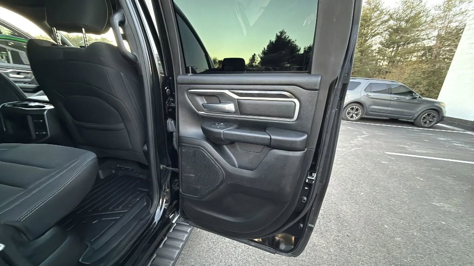 Used 2021 RAM 1500 Big Horn image 43