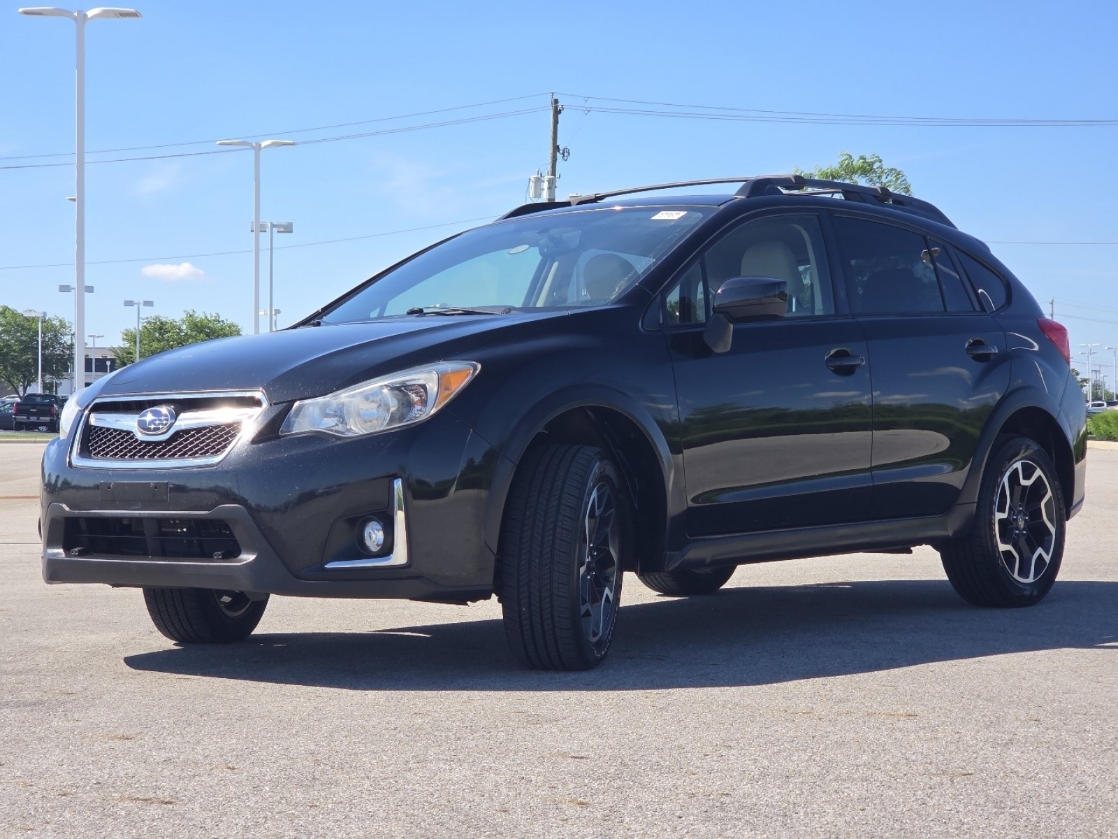 Used 2017 Subaru Crosstrek 2.0i Premium AWD/4WD image 14