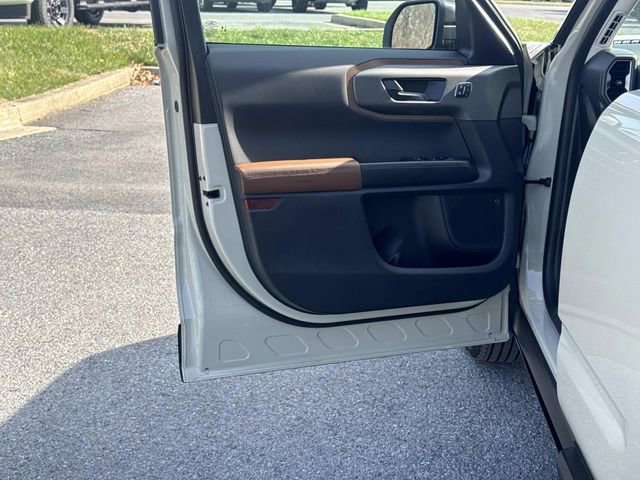 Used 2025 Ford Bronco Sport Outer Banks w/ Outer Banks Tech Package+ image 14