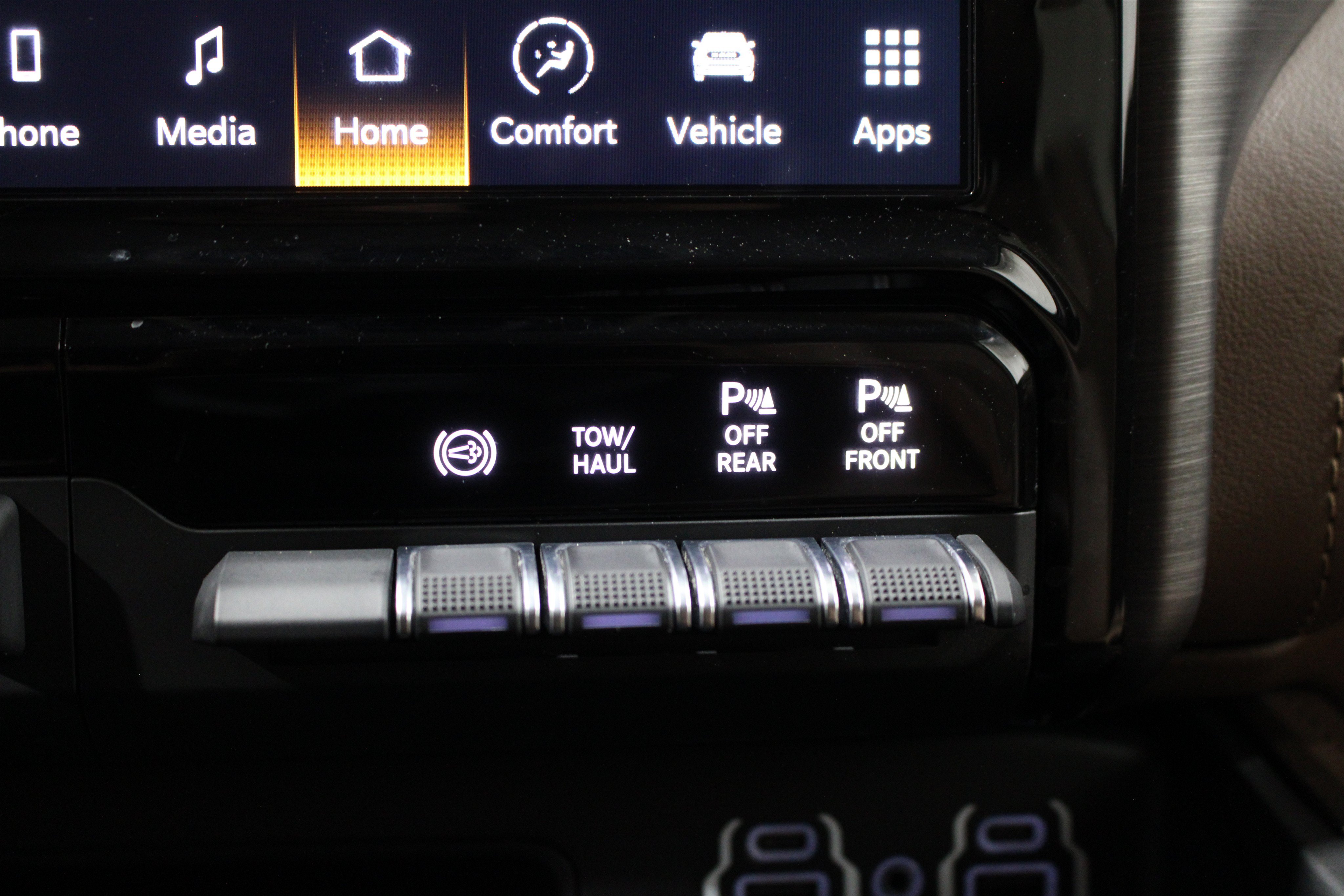 Used 2024 RAM 2500 Limited AWD/4WD image 18