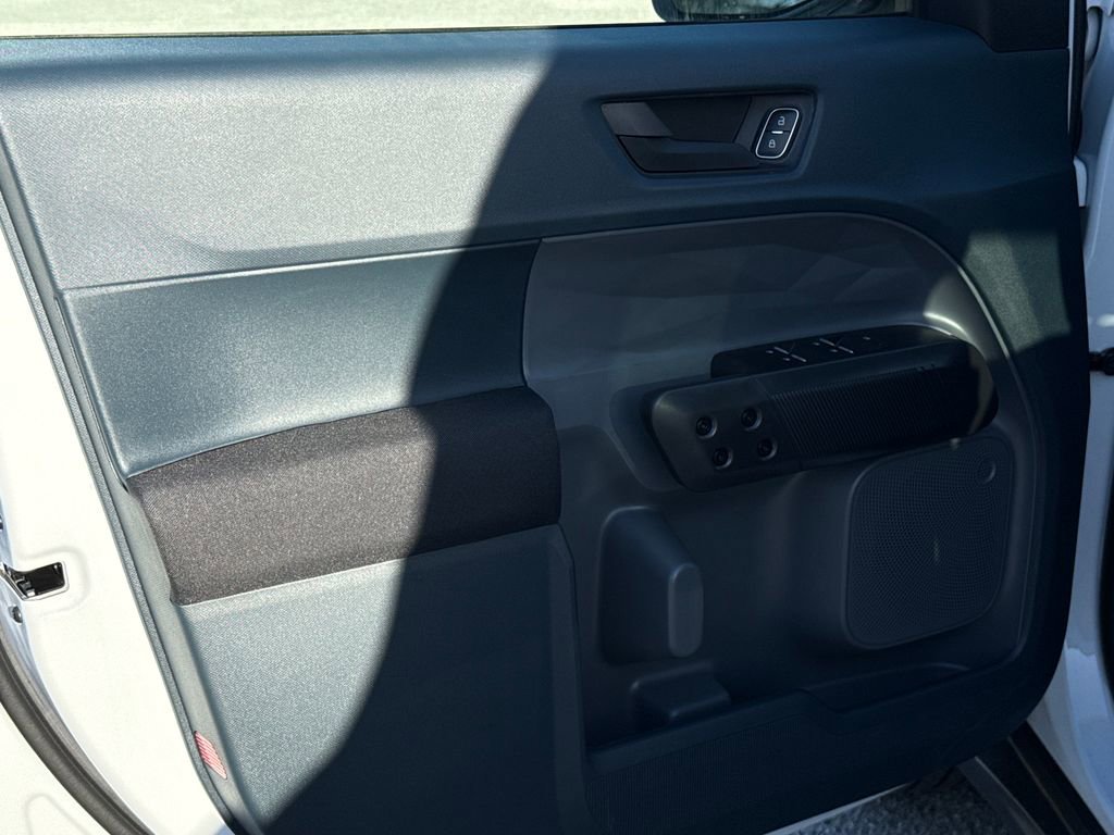 New 2026 Ford Maverick XL w/ Equipment Group 101A image 17