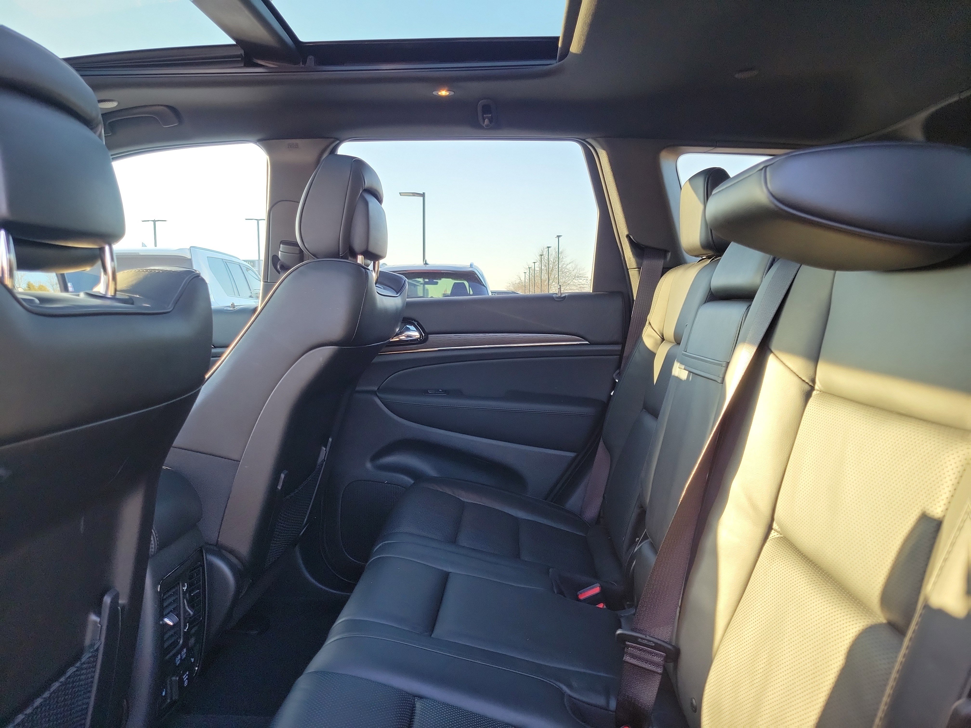 Used 2021 Jeep Grand Cherokee High Altitude image 11