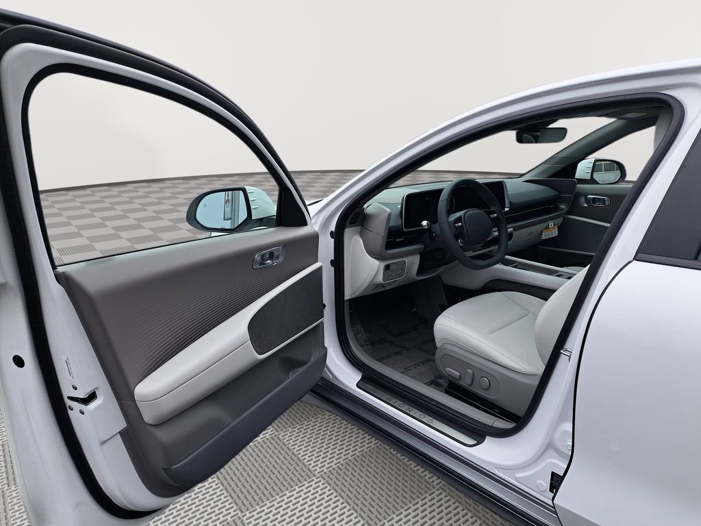 New 2025 Hyundai Ioniq 6 SEL image 11