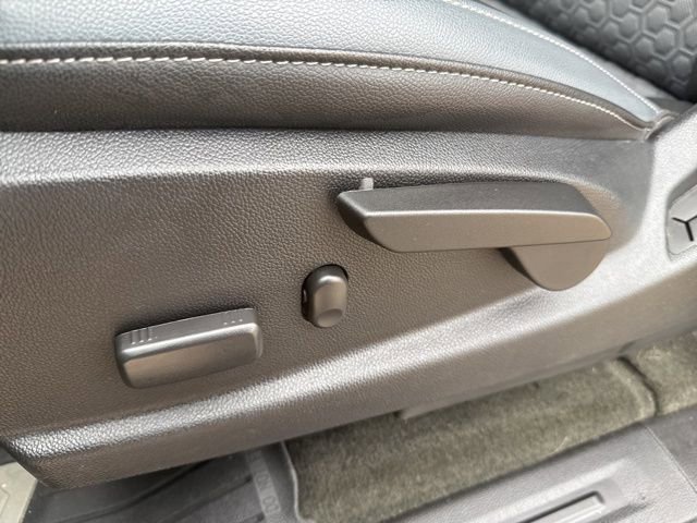 Used 2018 Chevrolet Colorado Z71 AWD/4WD image 15