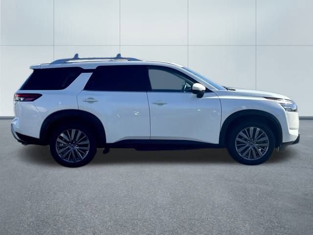 Certified 2023 Nissan Pathfinder SL w/ SL Premium Package image 18