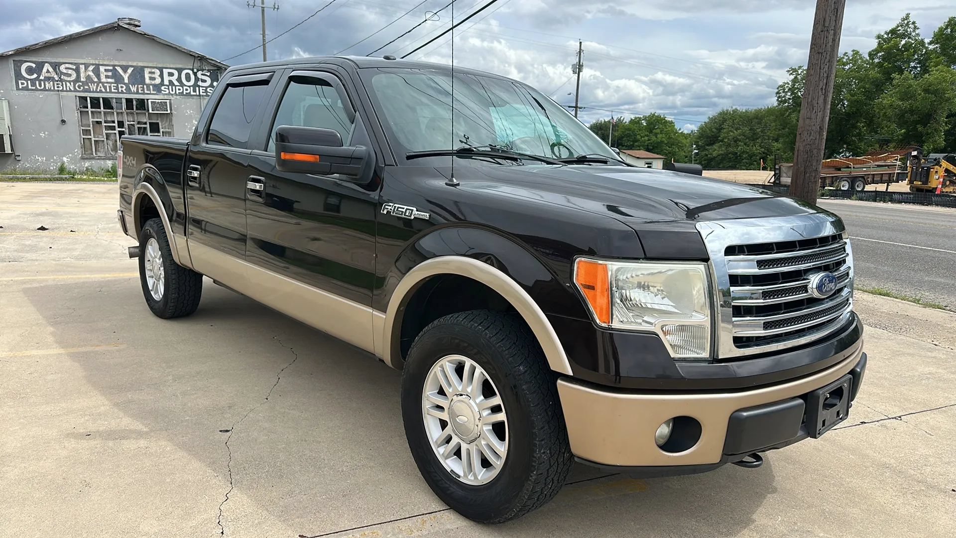 Used 2013 Ford F150 Lariat w/ Mid Equipment Group AWD/4WD image 7