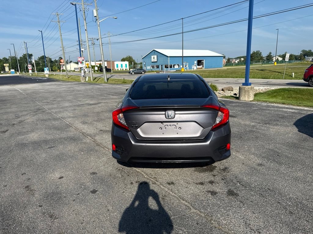 Used 2016 Honda Civic EX-T image 4