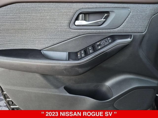 Used 2023 Nissan Rogue SV AWD/4WD image 12