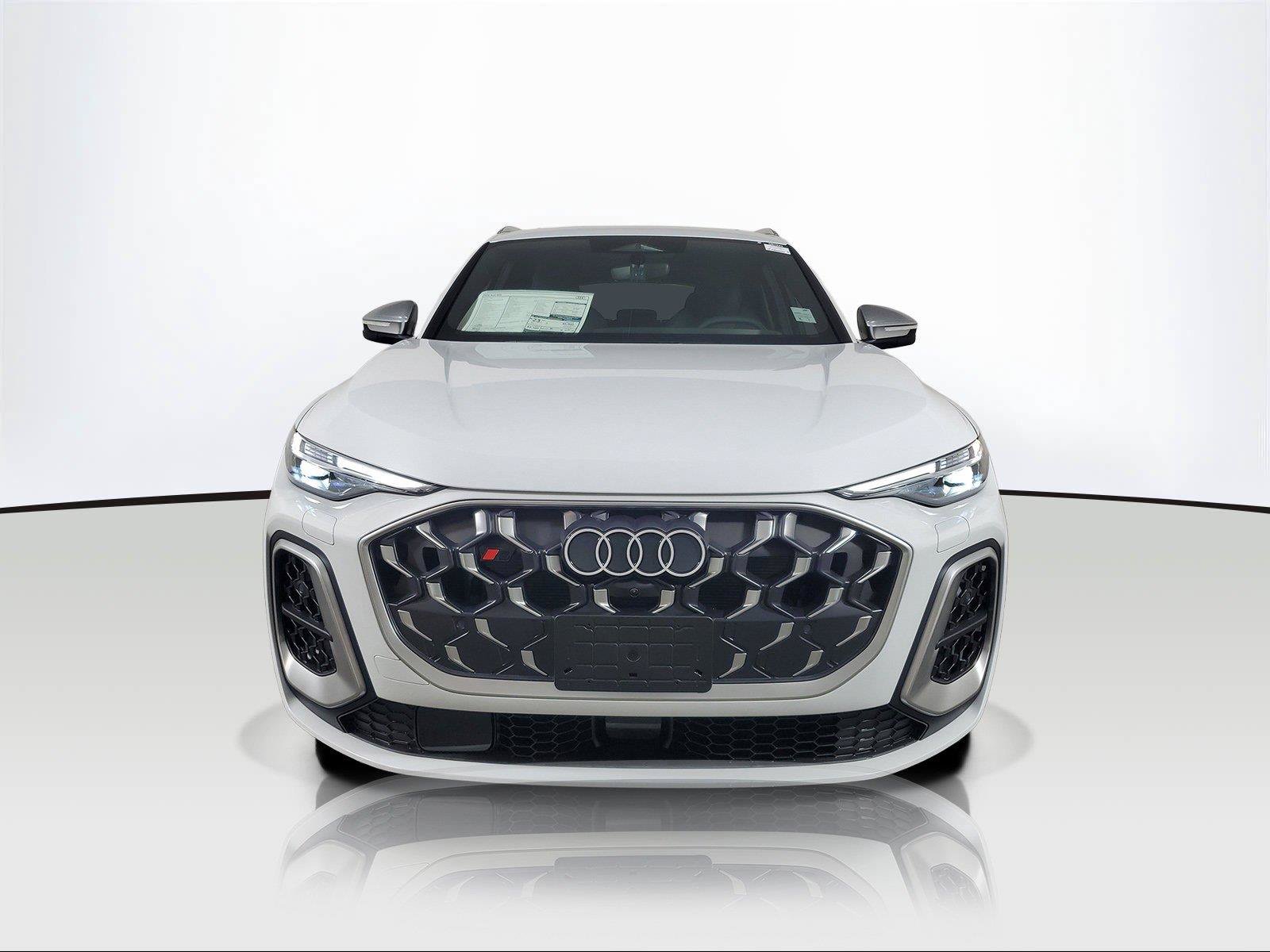New 2026 Audi SQ5 Prestige AWD/4WD image 2