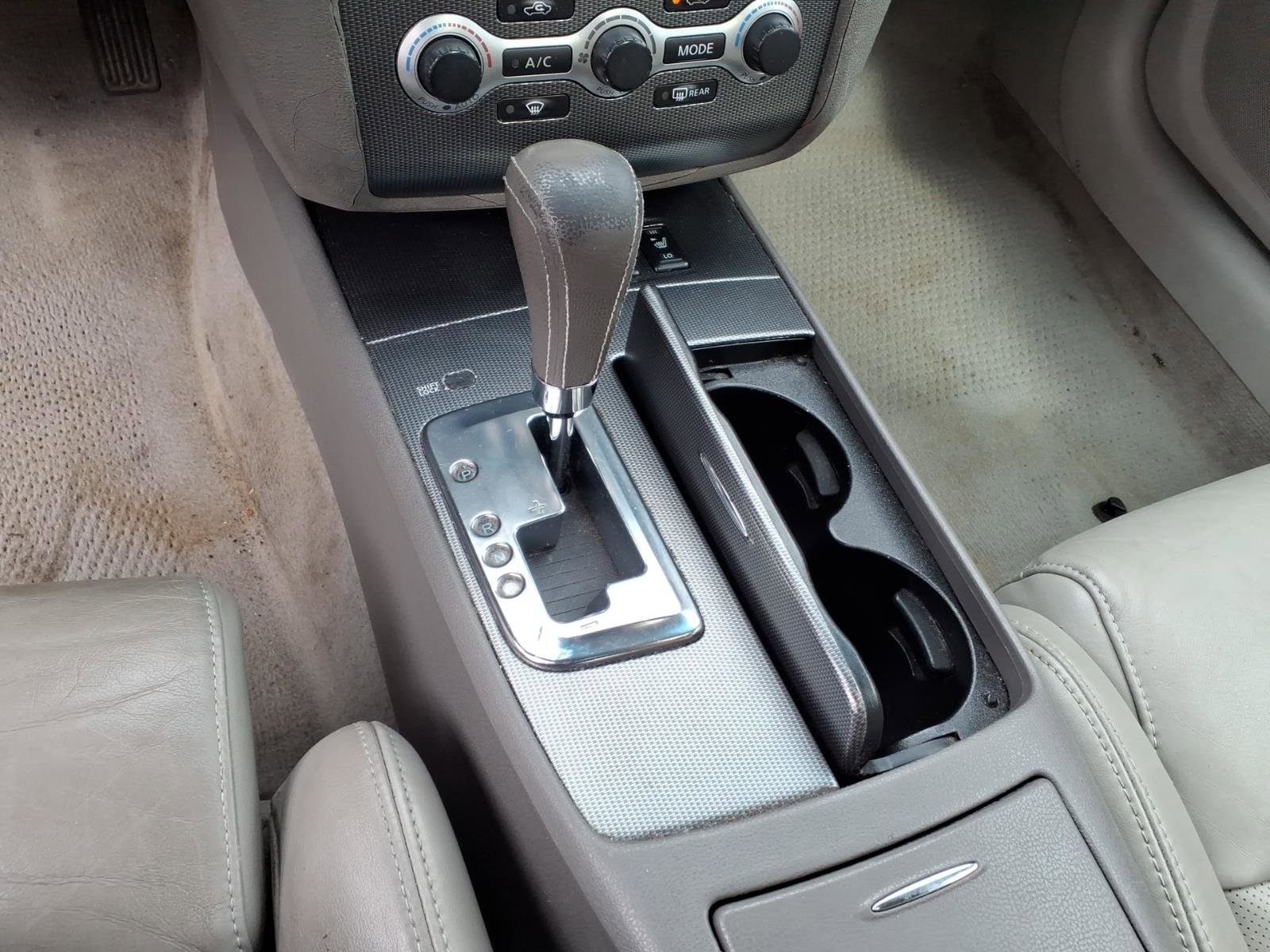 Used 2009 Nissan Maxima 3.5 SV w/ Sport Pkg image 9