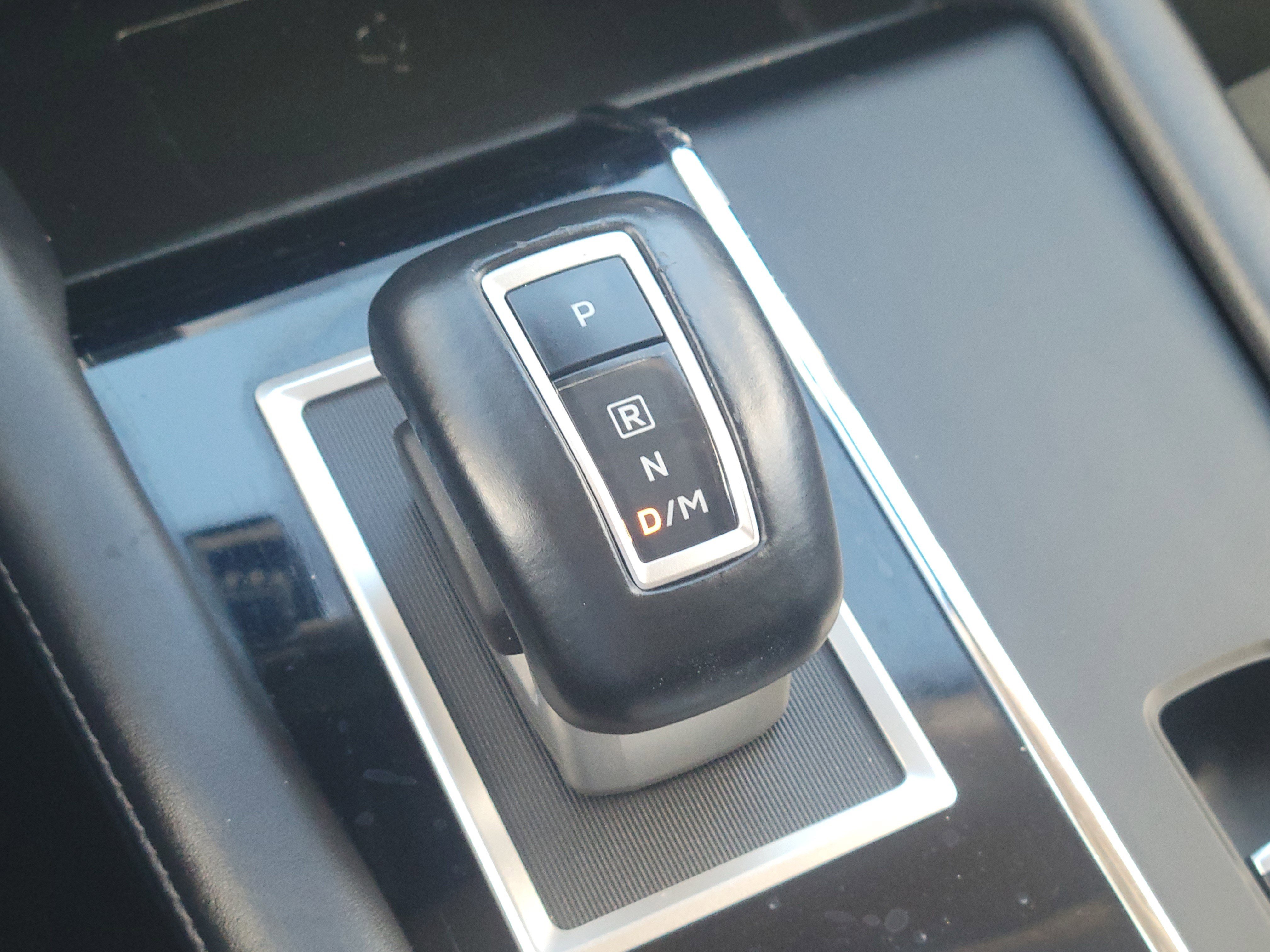 Used 2024 Mitsubishi Outlander SE Black Edition image 22