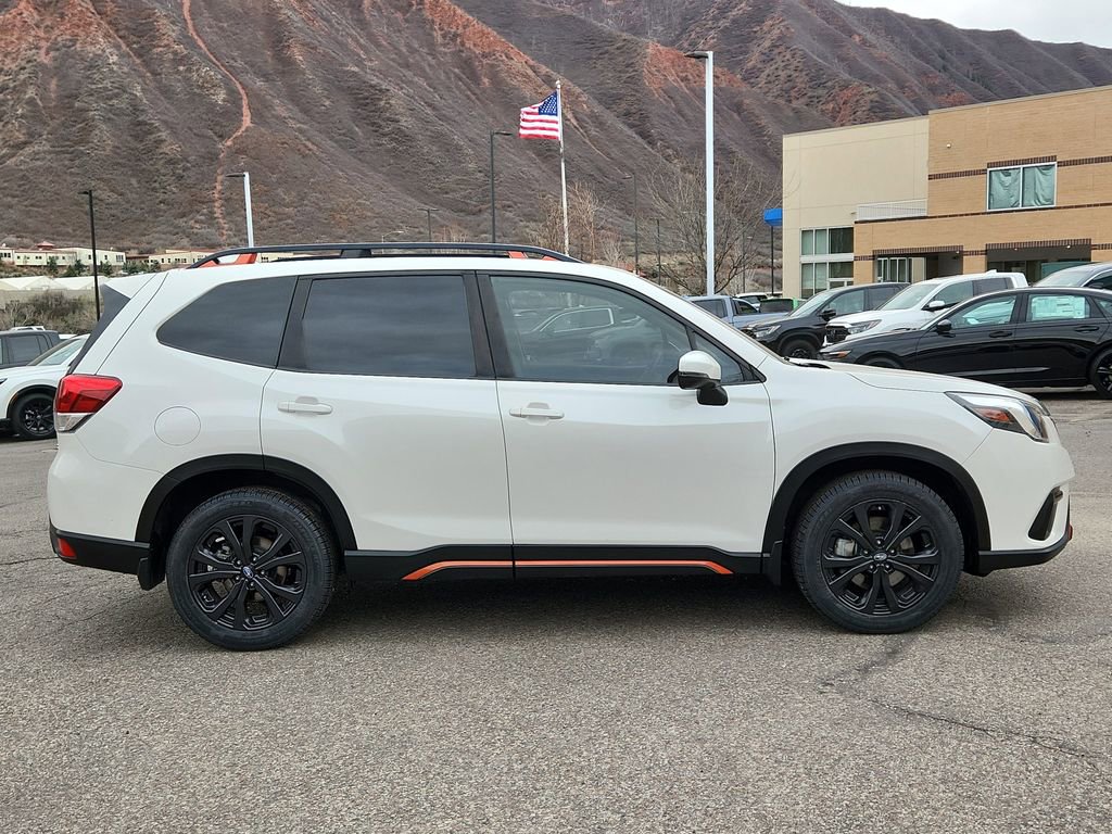 Used 2023 Subaru Forester Sport image 2