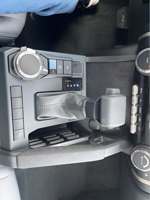 Used 2025 Toyota Tacoma SR5 image 11